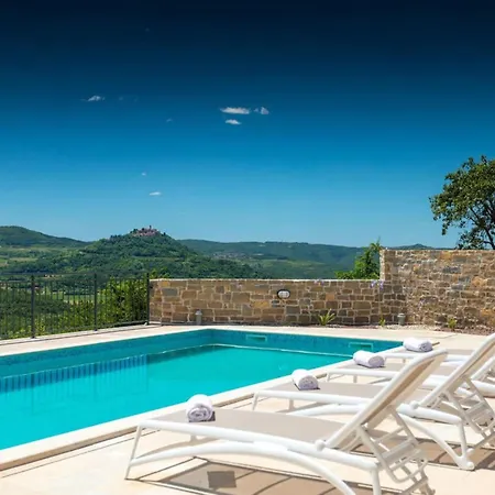 Authentic Bani - Four Bedroom With Pool 빌라