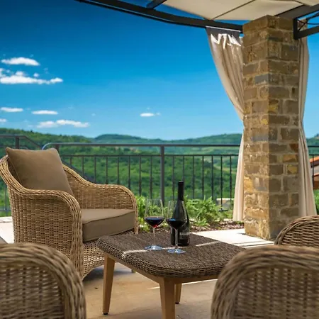 Authentic Bani - Four Bedroom With Pool Villa Livade