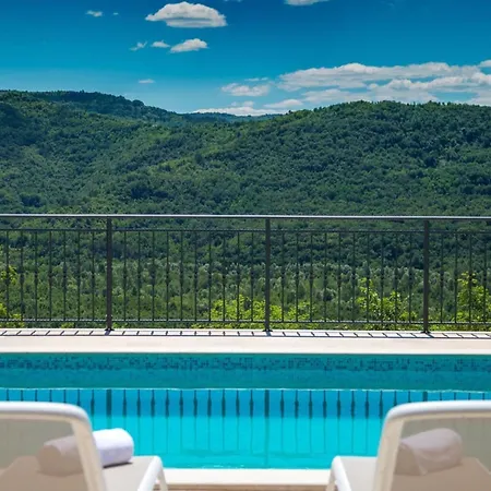 Villa Authentic Bani - Four Bedroom With Pool