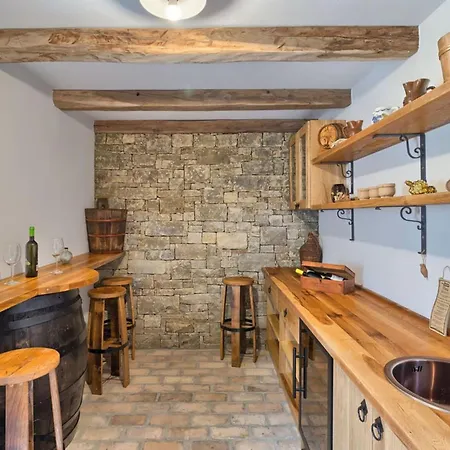 Authentic Bani - Four Bedroom With Pool 빌라 *