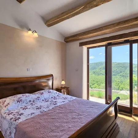 Authentic Bani - Four Bedroom With Pool Livade