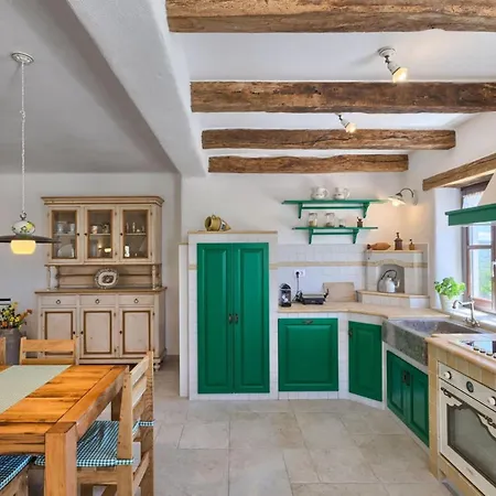 Authentic Bani - Four Bedroom With Pool Villa Livade