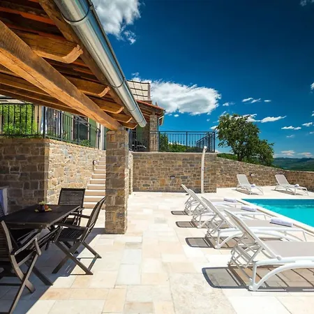 Authentic Bani - Four Bedroom With Pool Livade