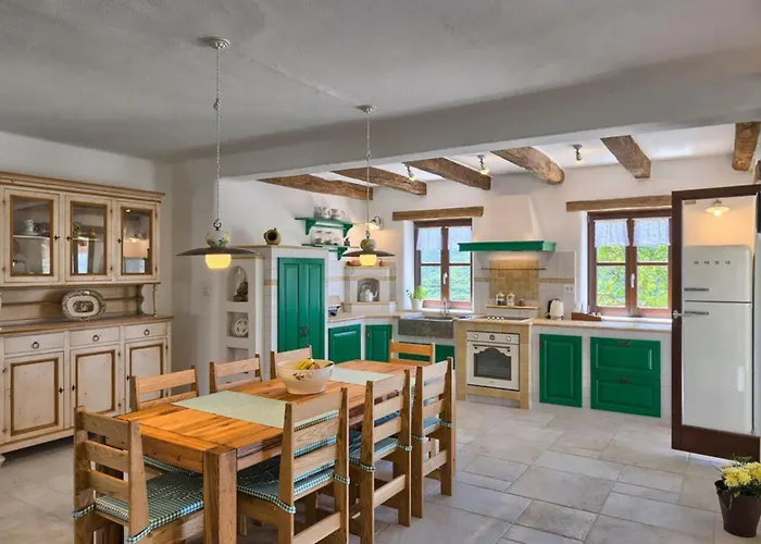 Authentic Bani - Four Bedroom With Pool * Livade