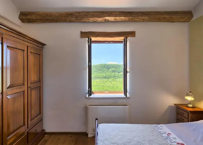 Authentic Bani - Four Bedroom With Pool